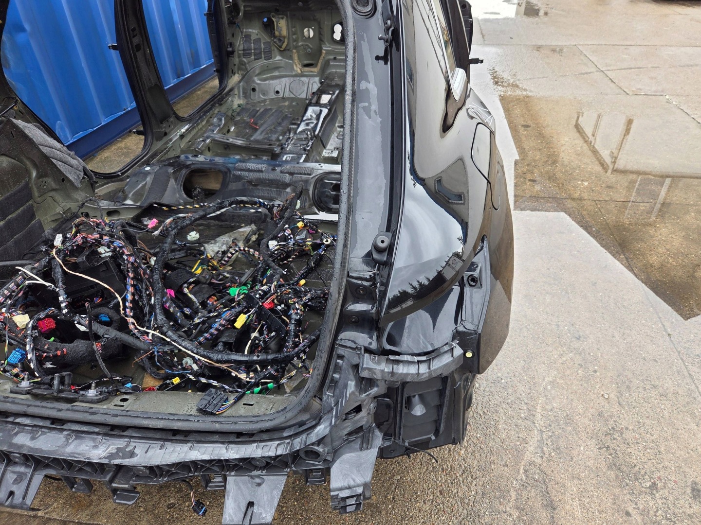 Audi A3 S3 8Y quarter rear right