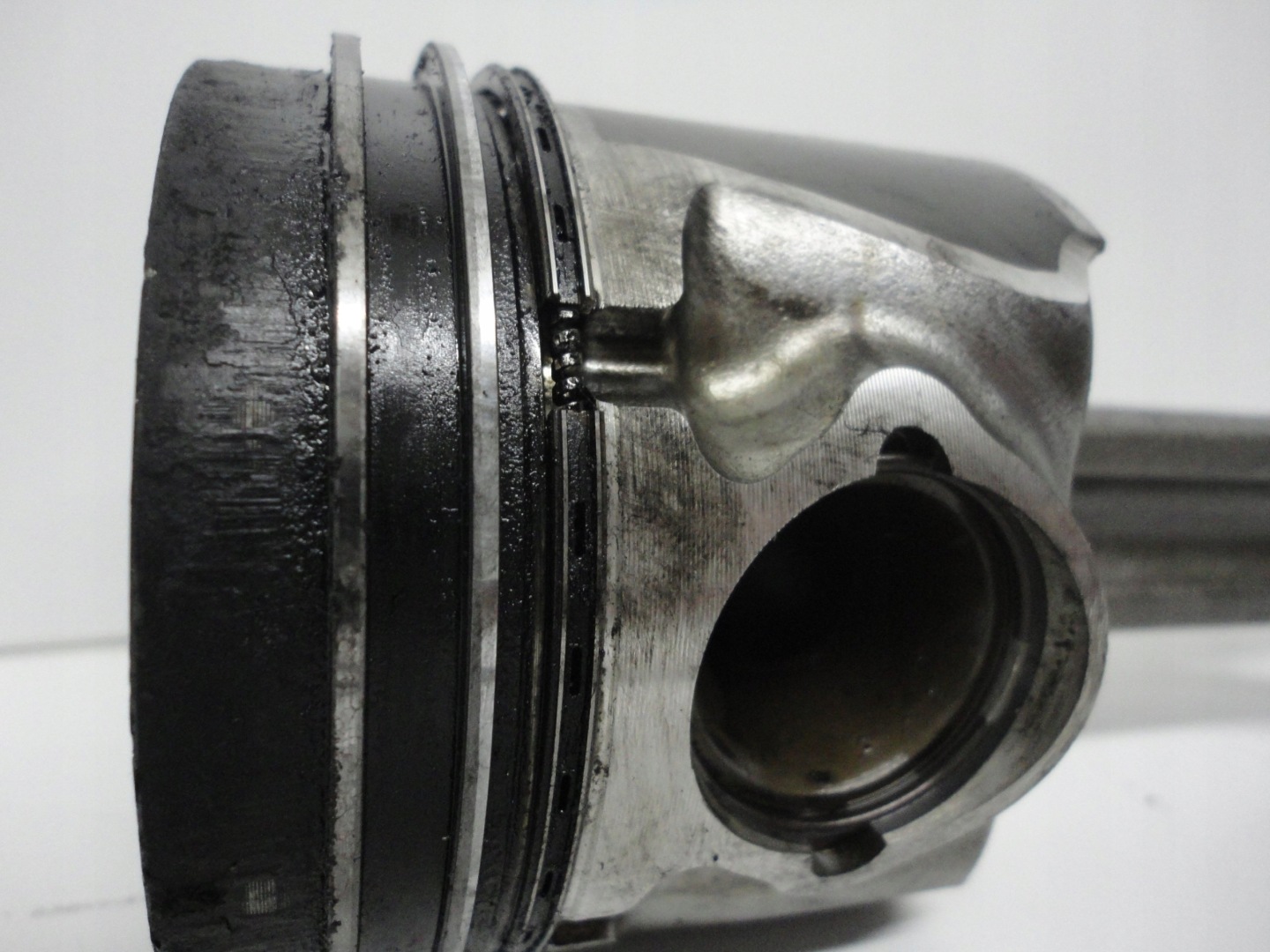 KIA VENGA IX20 1.4CRDI piston connecting rod 2009