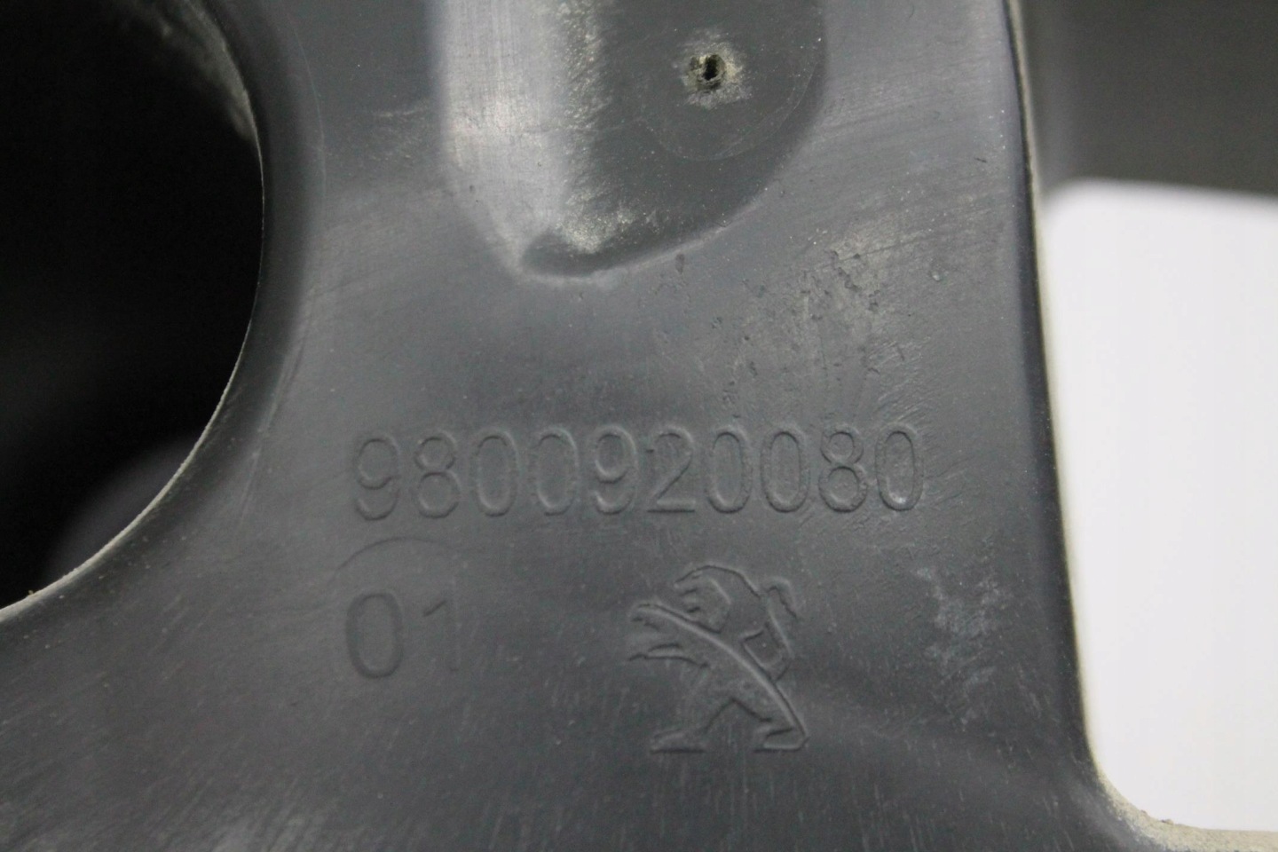 support right rear part rear 9800920080 PEUGEOT 308 II SW