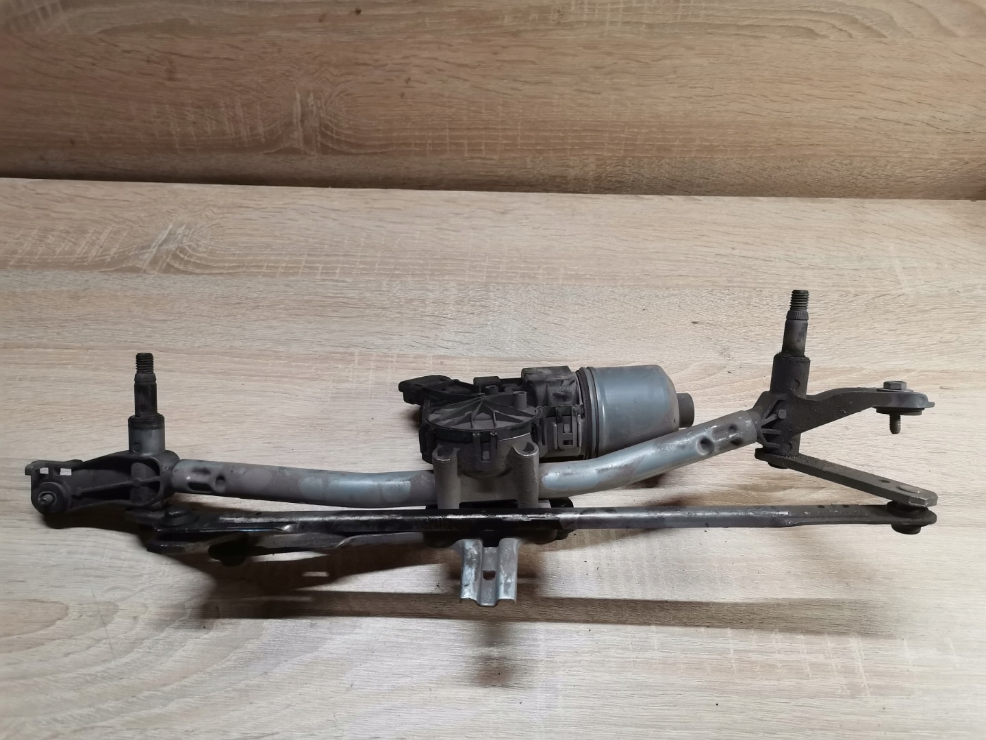 Wischergestänge CITROEN BERLINGO III PARTNER III 9682861480