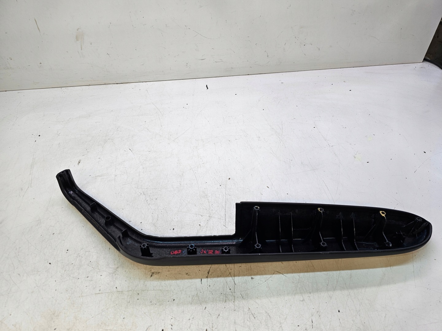 armrest door left front A4 B7 CABRIO 8H0867173