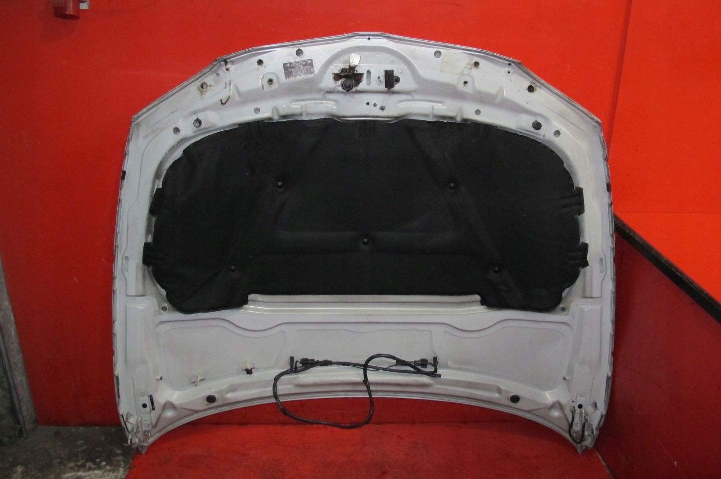 BMW e E87 E81 Cofano SREBRNA 354/7 TITANSILBER METALLIC