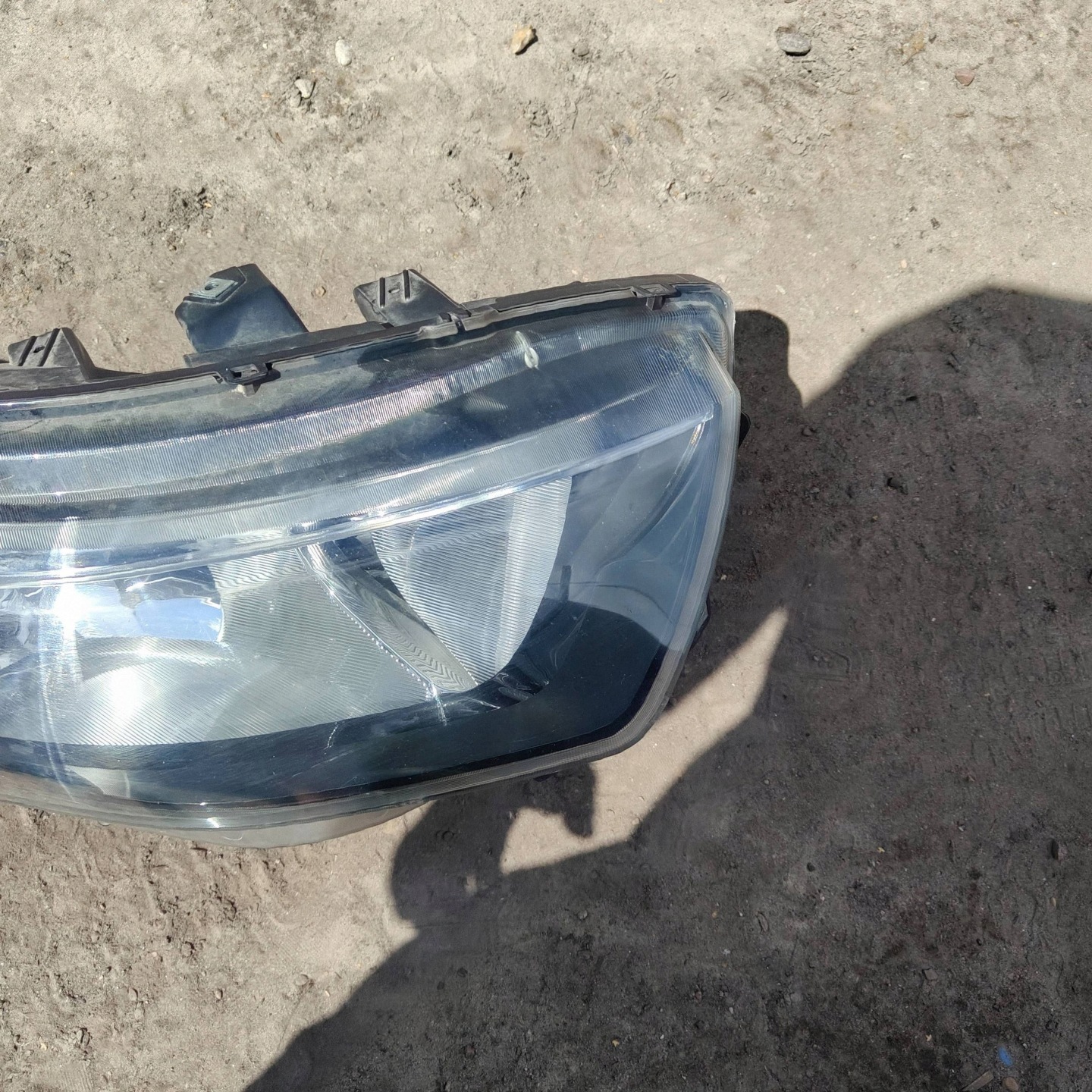 Iveco Daily 5th gen light front right 5801473749