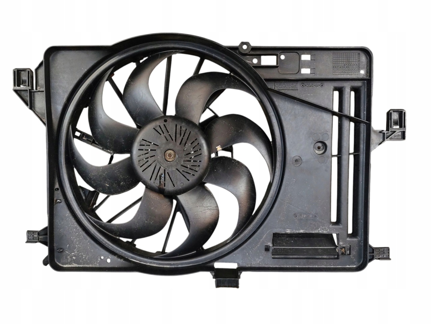 ventilátor chladiče FORD FOCUS MK3 1.5 TDCI 105KM 8240588