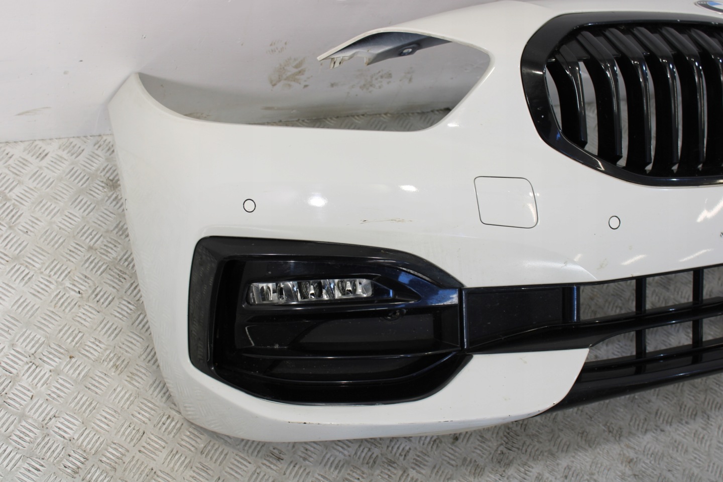 bumper front front complete 6X PDC BMW 1 F40