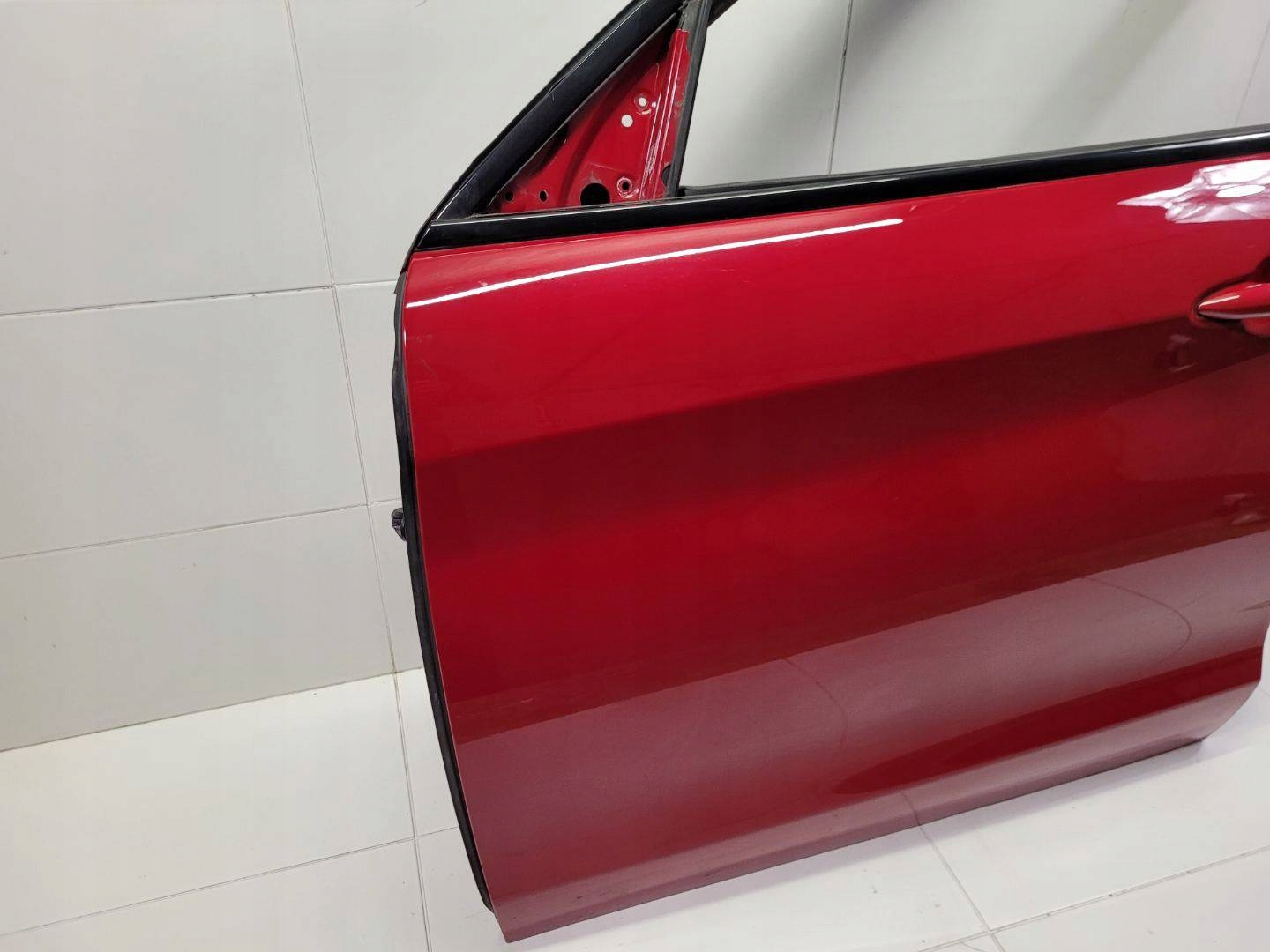 dveře předek levá strana Alfa Romeo Stelvio 2017