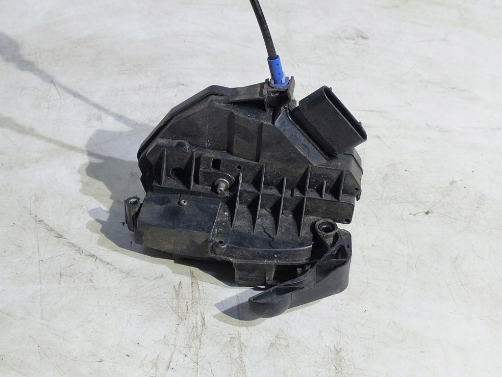 Ford Fiesta MK7 lock right 4 PIN