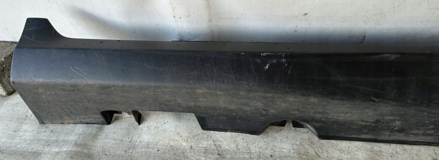 moulding threshold left MERCEDES GLC 253 A2536980800