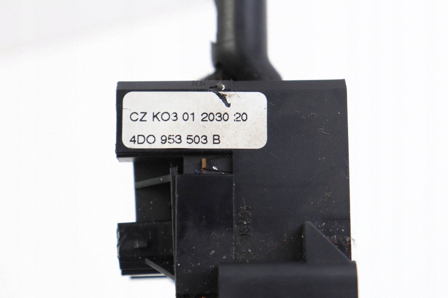 AUDI A4 B5 FL AUDI A8 D2 bouton commodo indicateurs de direction 4D0953503B
