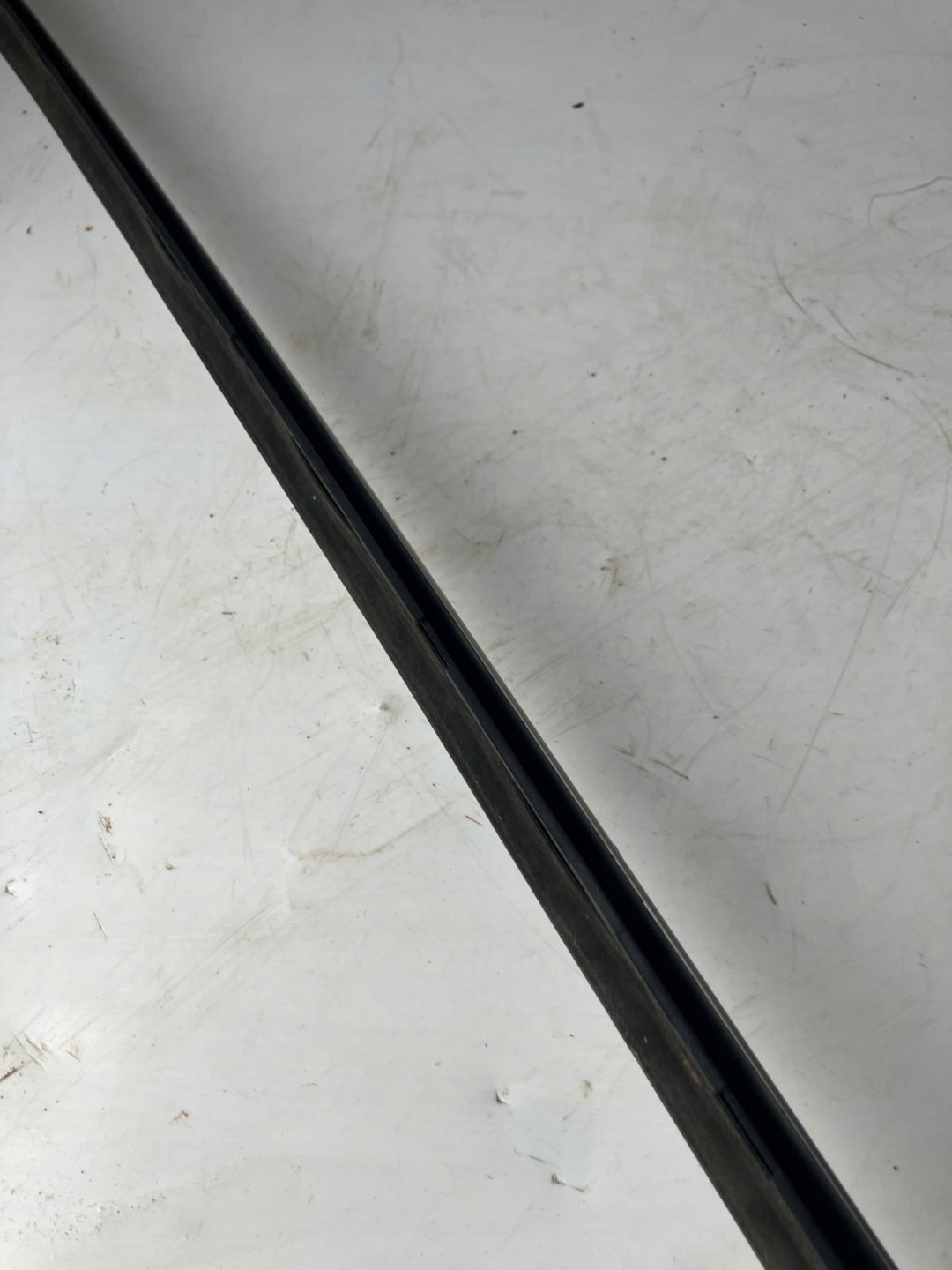 moulding dust door PEUGEOT 308 T9 left front CHROM