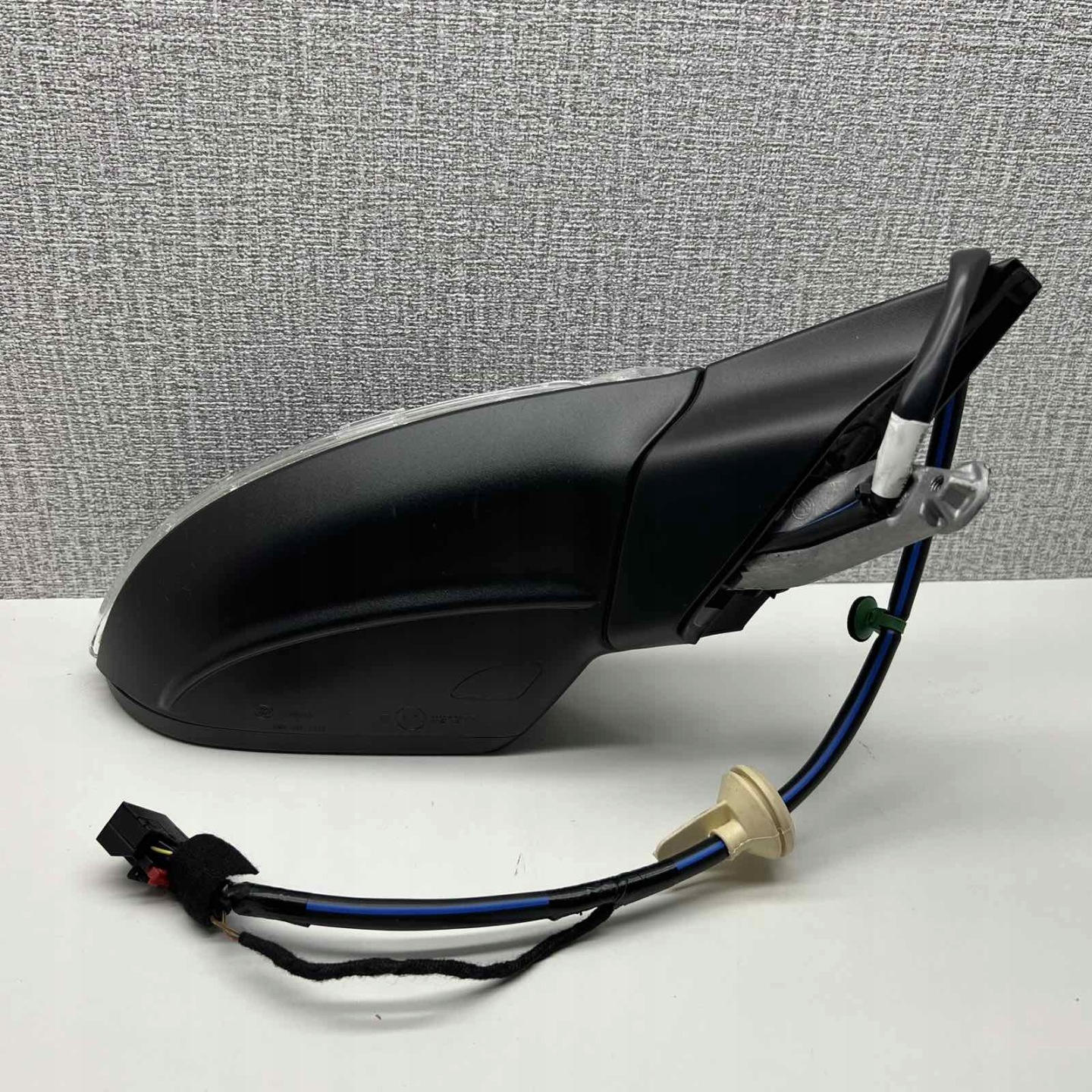 VW Golf VII | mirror right 1K0959578A new