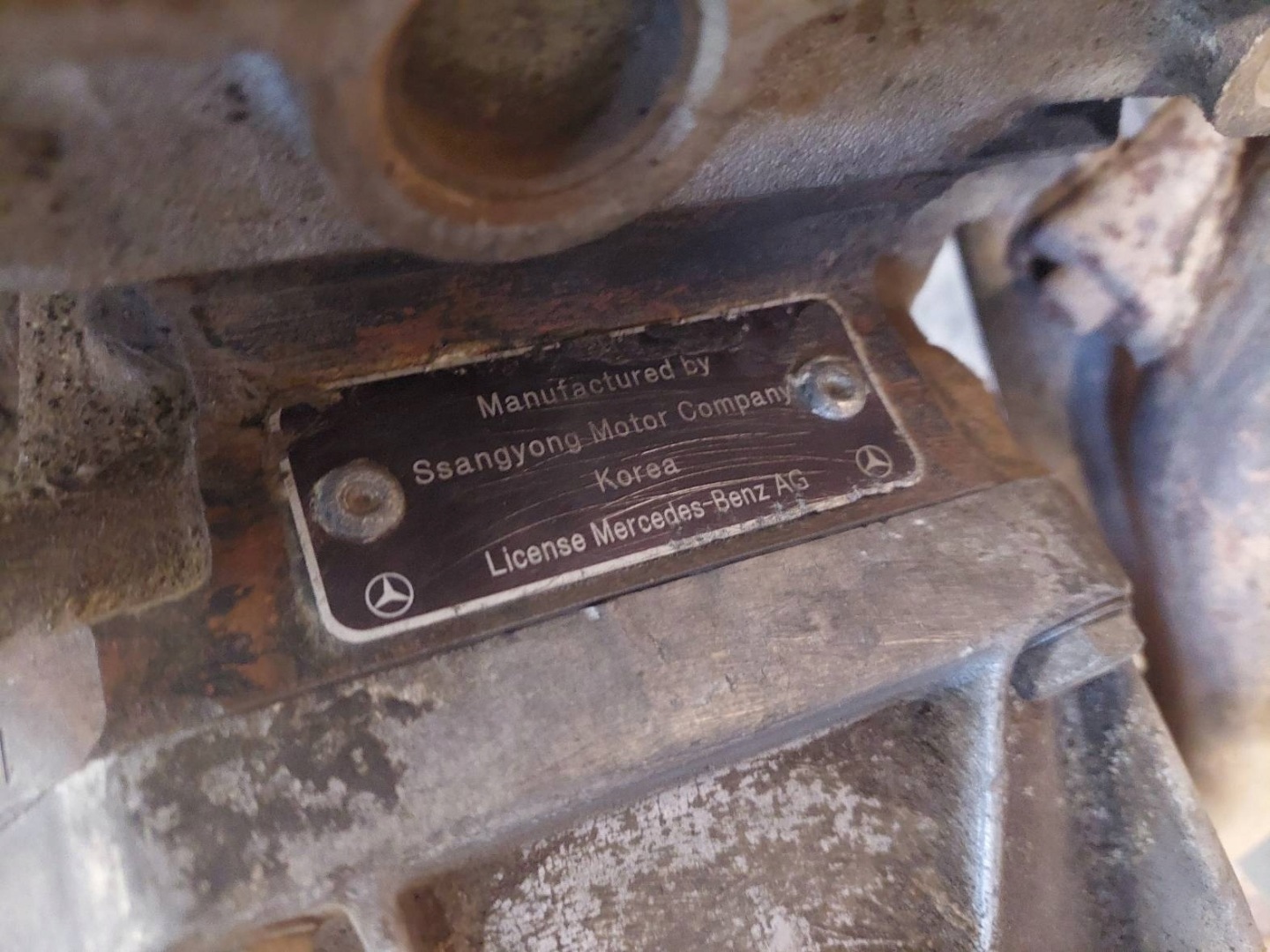 engine petrol + complete OSPRZET + gearbox SSANGYONG MUSSO and 161970