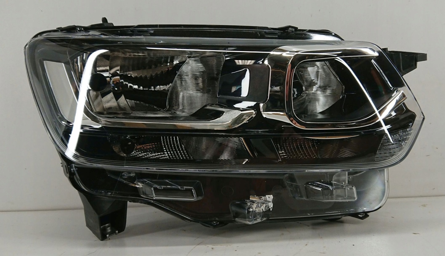 Citroen Berlingo 17- light right front front