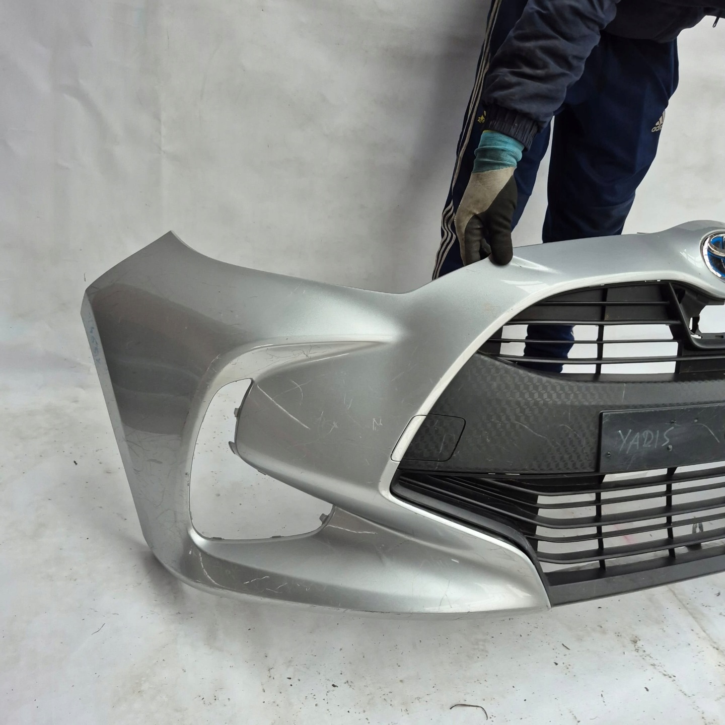 TOYOTA YARIS IV 4 20-> bumper front front