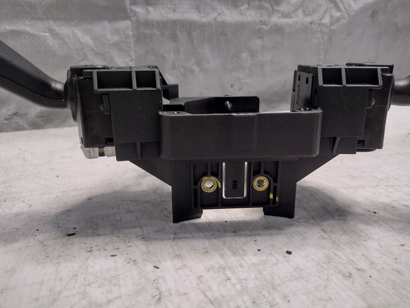 DEVIO LUCI TERGICRISTALLO TERGI Ford Kuga MK1 e 2,0TDCi 4M5T-13N064-HH
