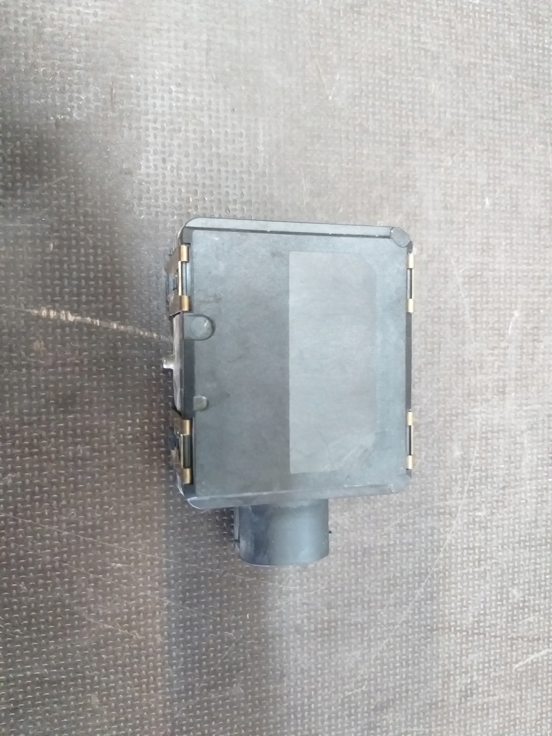 maska RADAR MERCEDES A0009053011