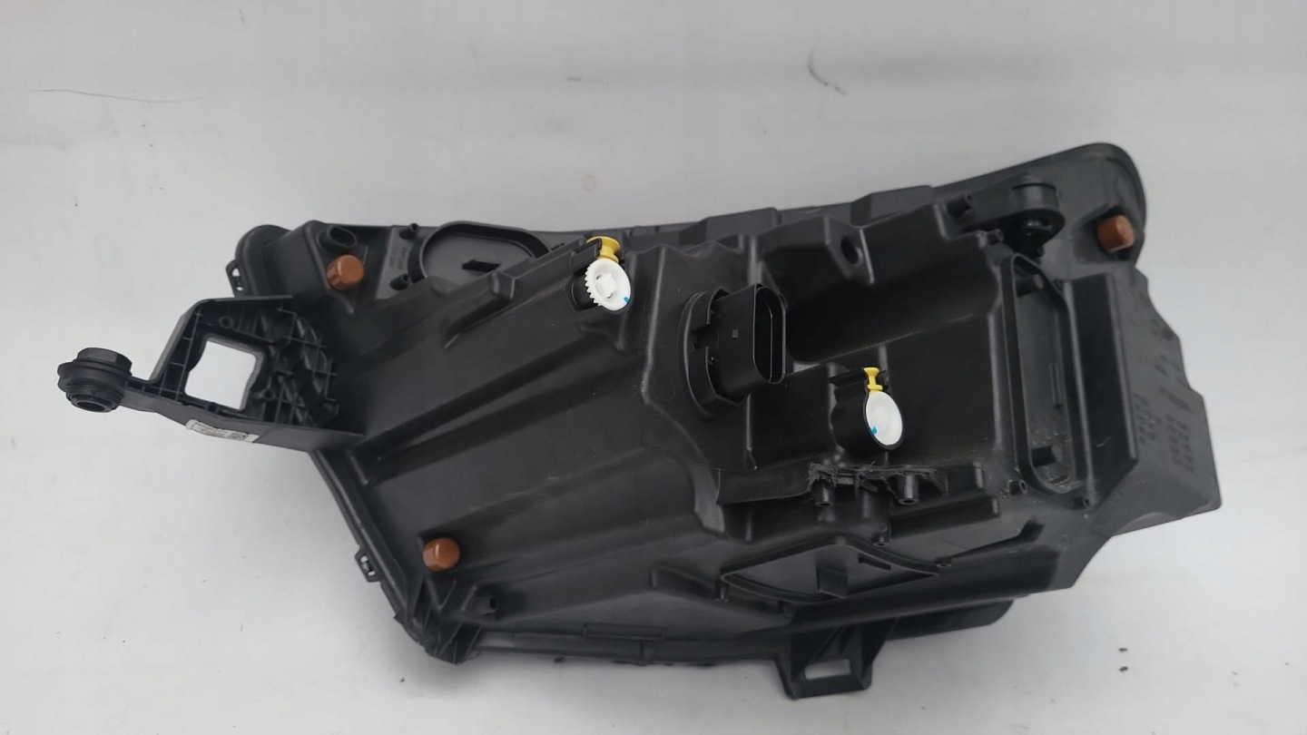 SKODA KAMIQ 19- light right front front FULL LED 658941016