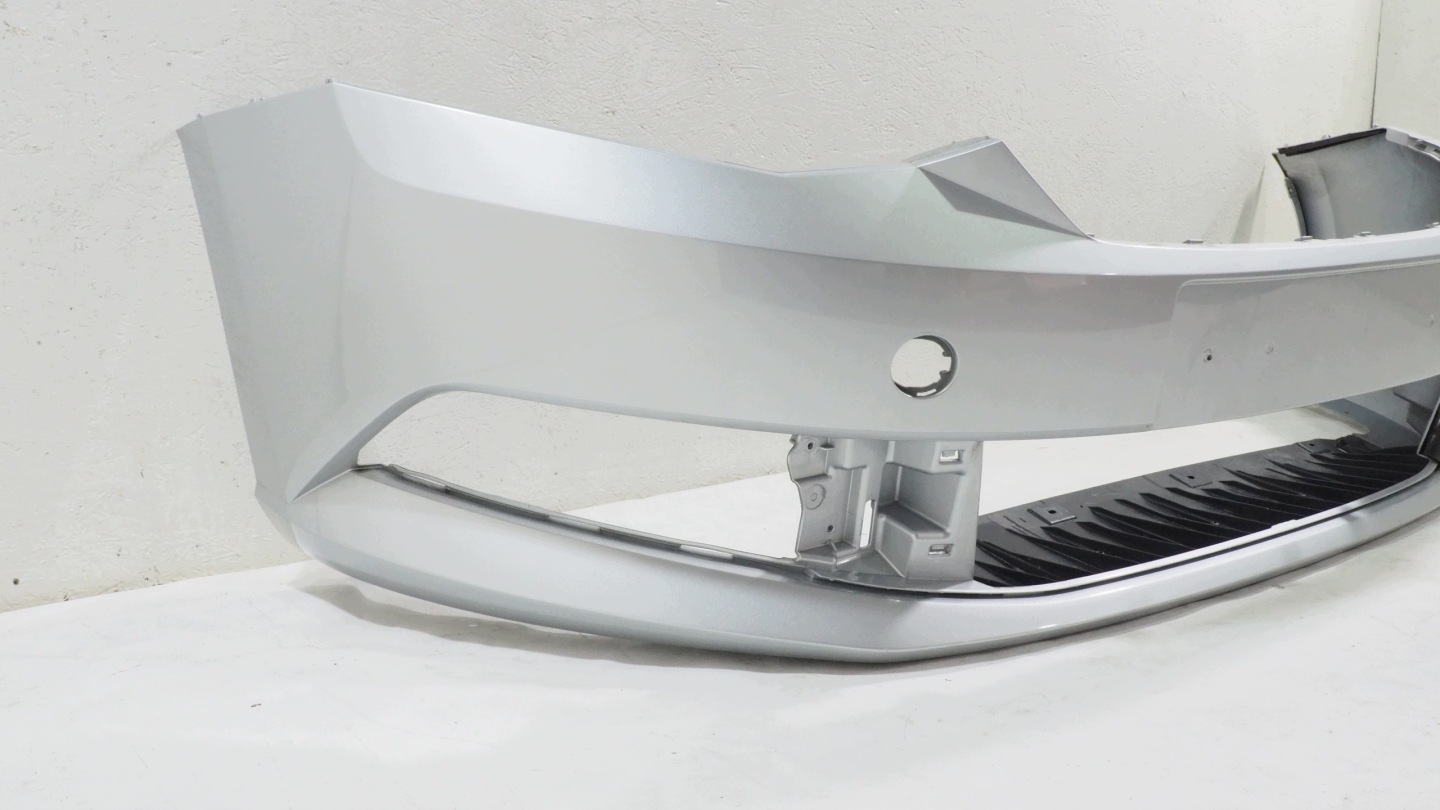 Skoda Fabia III bumper front front 6V0807221