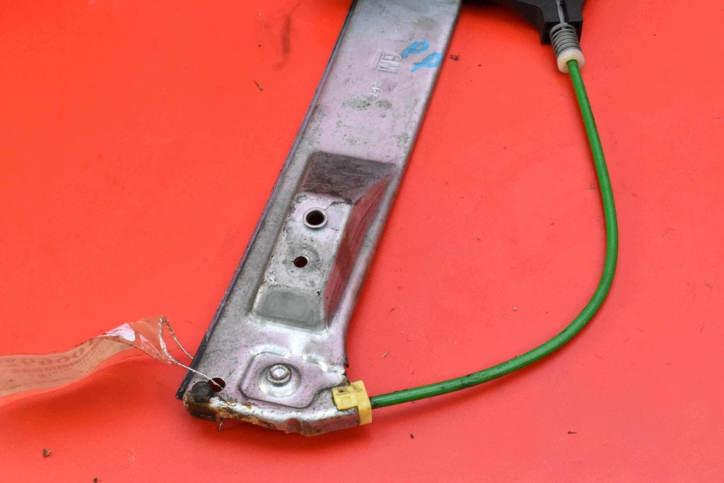 window regulator right front EU OPEL CORSA D 3D HB 06-11