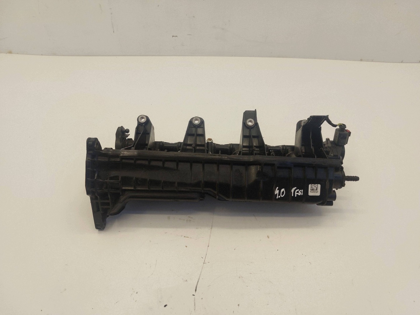 AUDI RS6 A7 S7 A8 S8 4.0 TFSI intake manifold 079133110BP