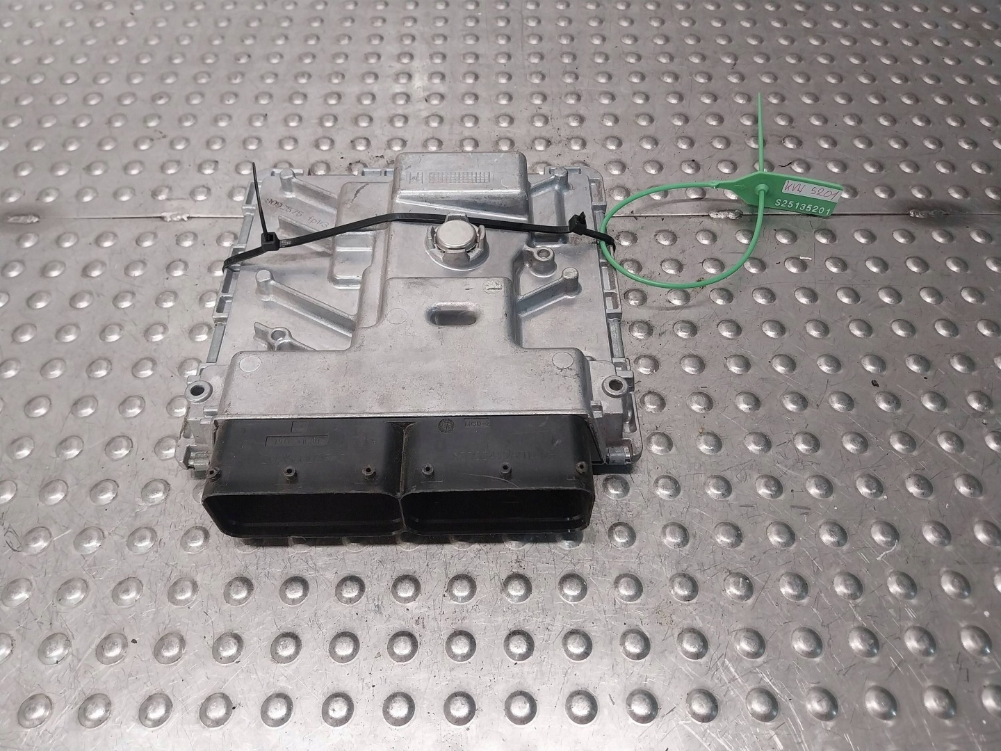 computer control unit of the engine 06K907425M KODIAQ ARTEON MACAN ATECA 2.0TFSI