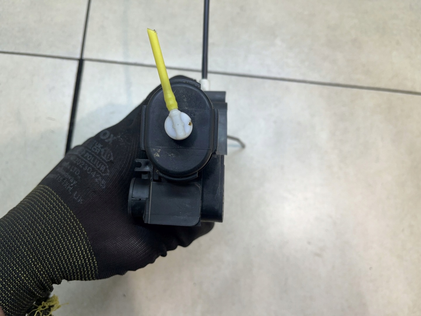 lock door right front MERCEDES W168 1.6B LIFT