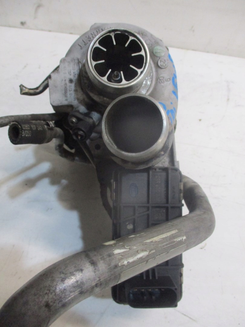 turbo AUDI Q7 4L0 057145873H left 4,2tdi