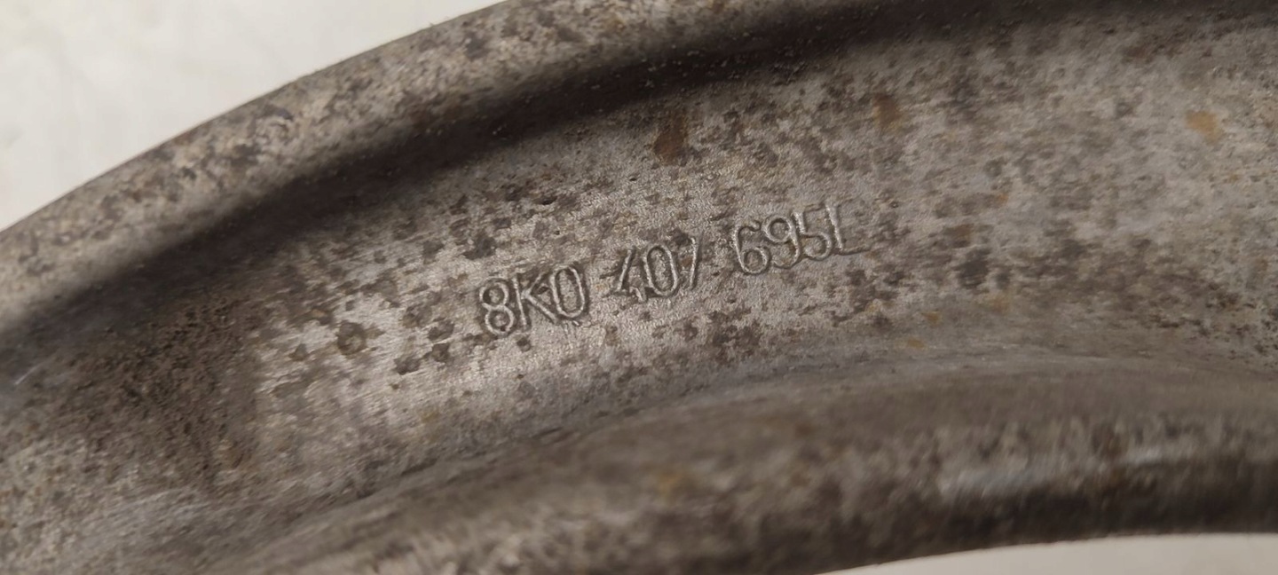 Querlenker vorne vorne links Audi A4 B8