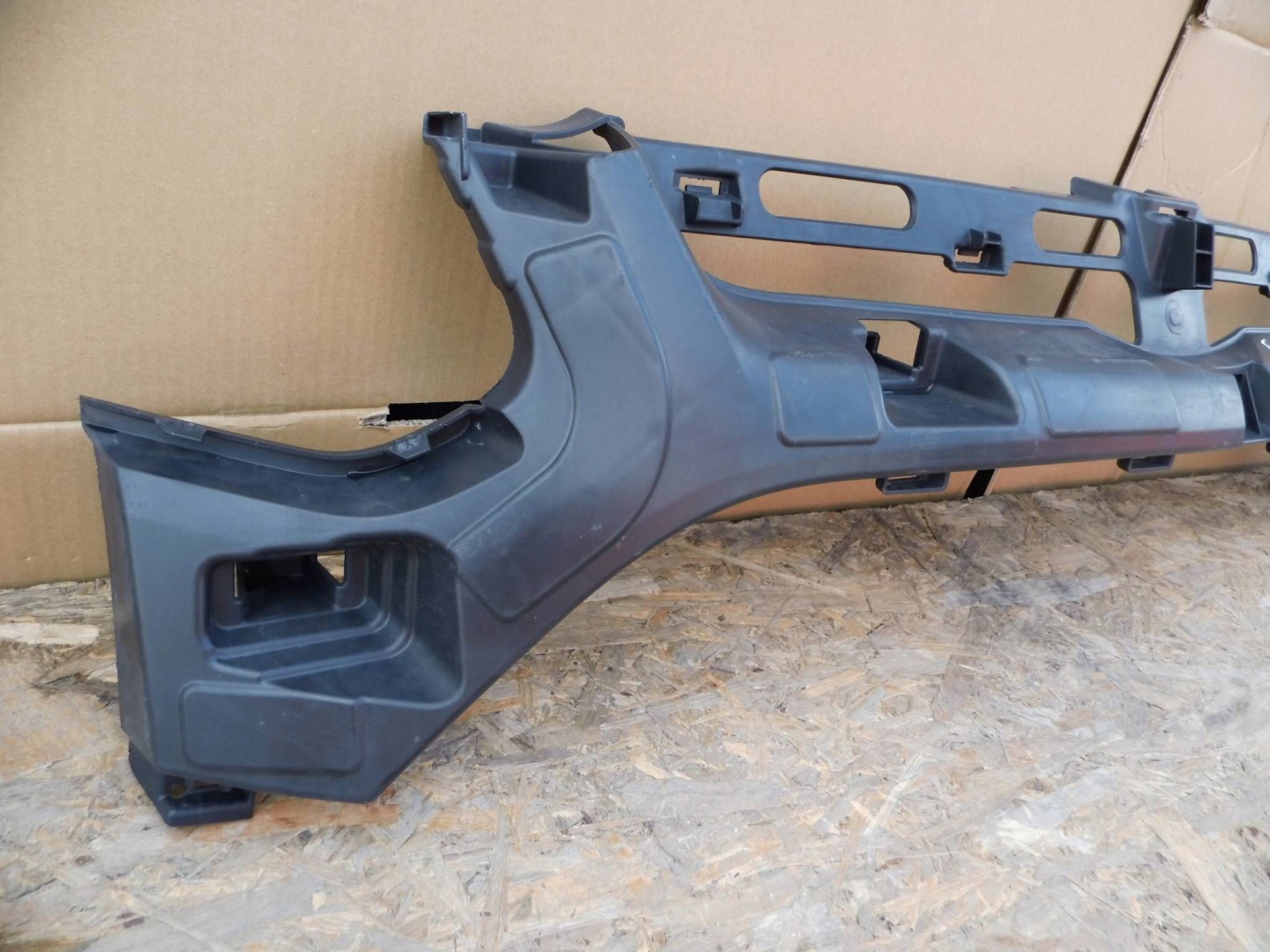 Ford Transit Custom 2012-2018 pillar support of a bumper front console