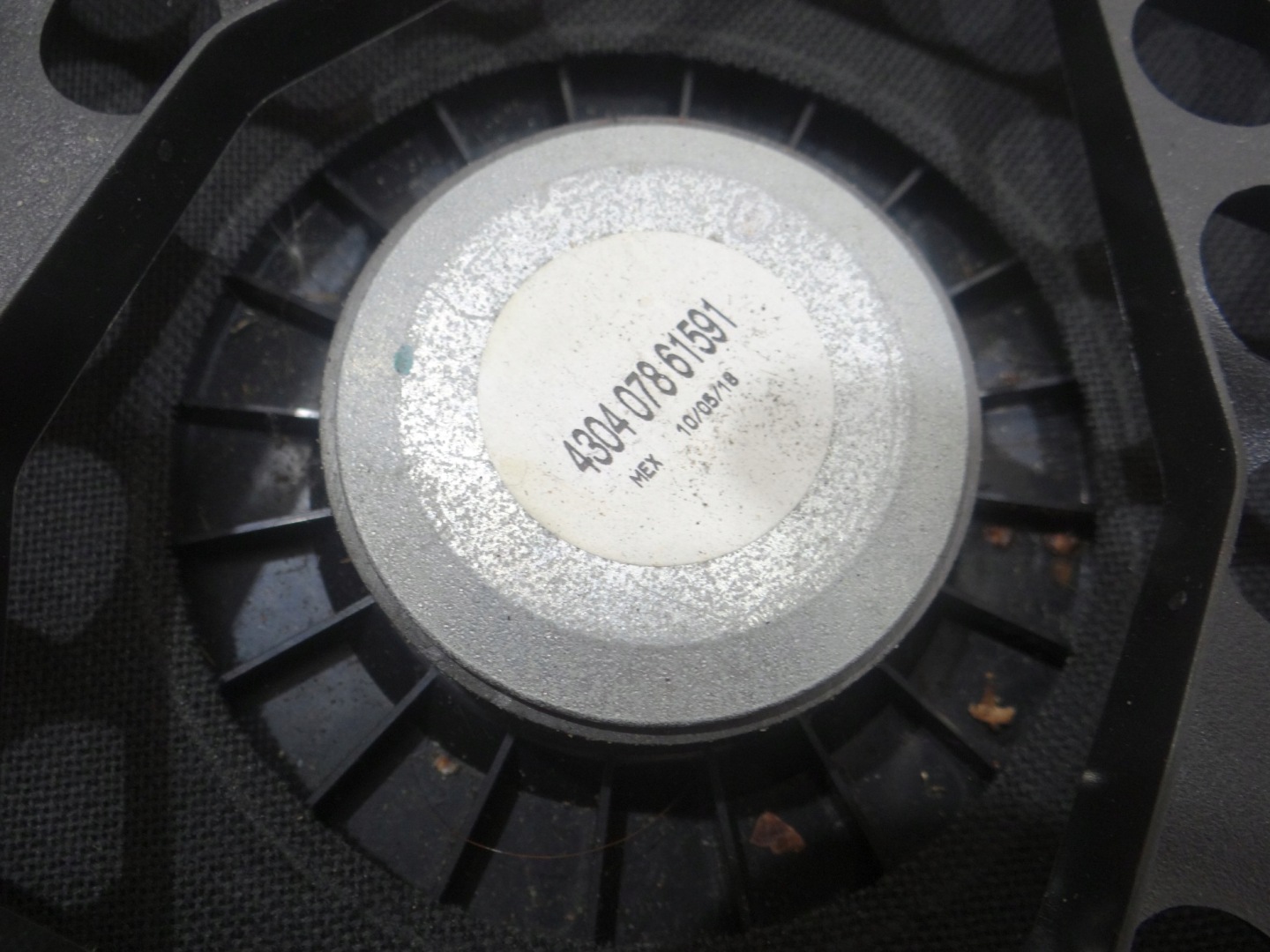speaker NISKOTONOWY left BMW X5 E70 9218694