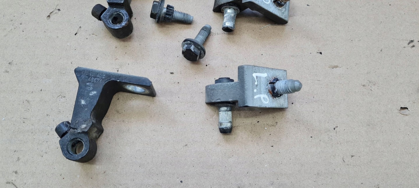 A5 8T LIFT S5 hinge hinges door left left front front COUPE LZ9Y