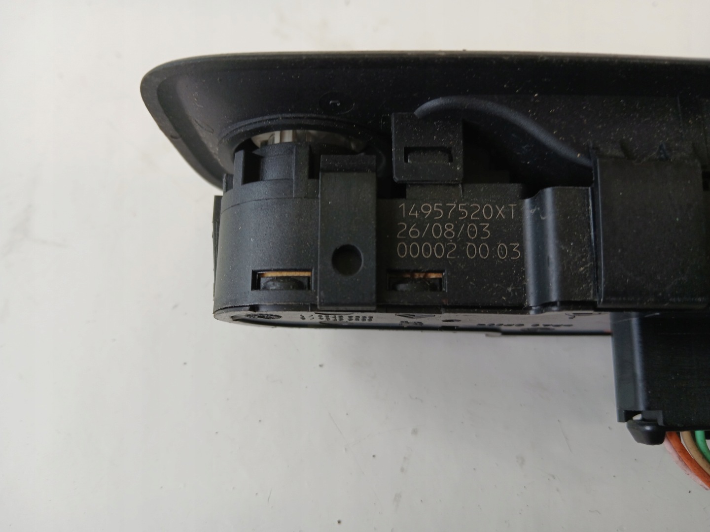 PEUGEOT 807 CITROEN C8 PANEL okna levý předek 14957520XT