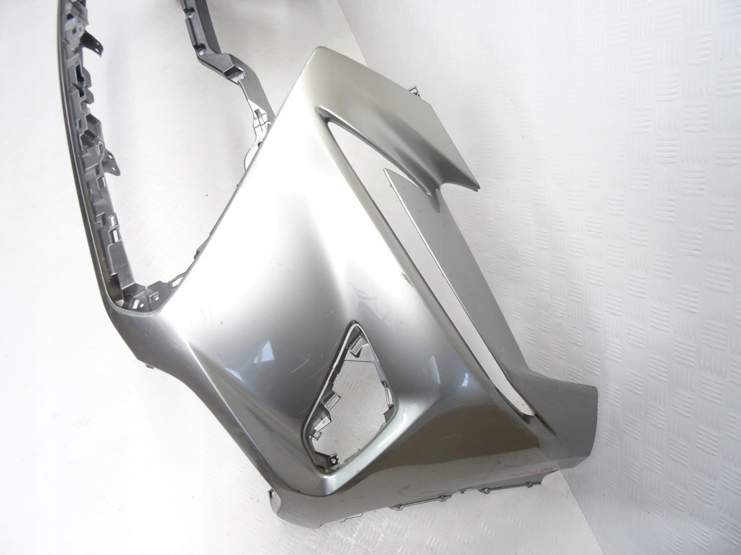 Lexus NX 300H LIFT bumper front front