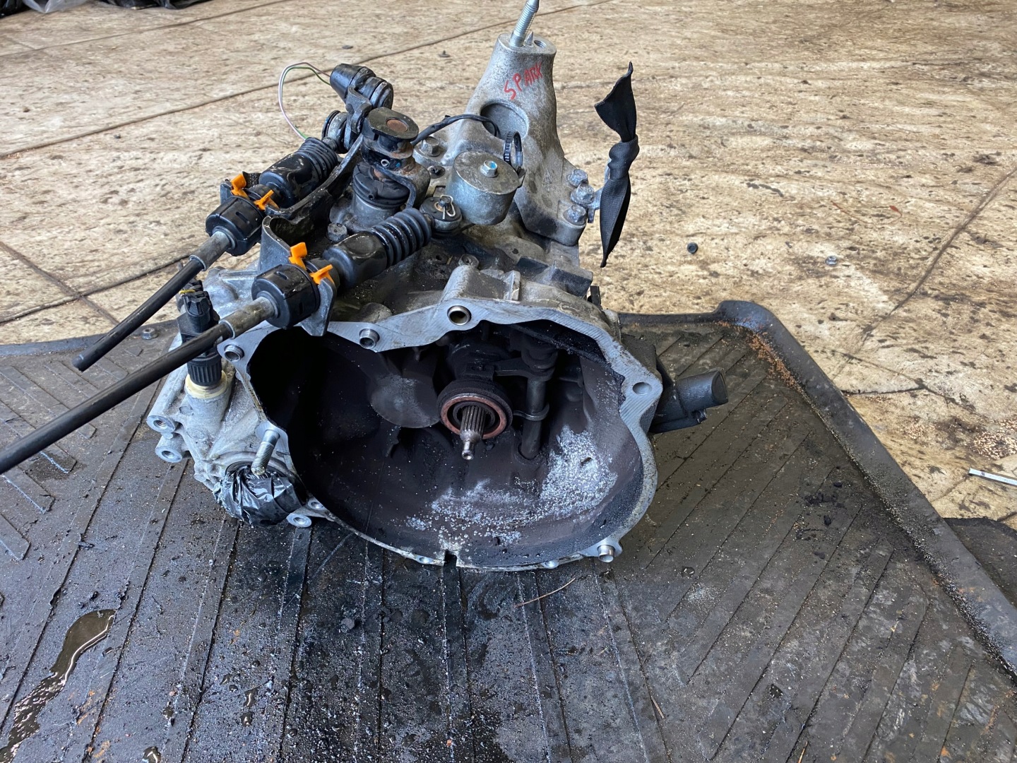 CHEVROLET SPARK M300 1.0 16V gearbox, B10D1