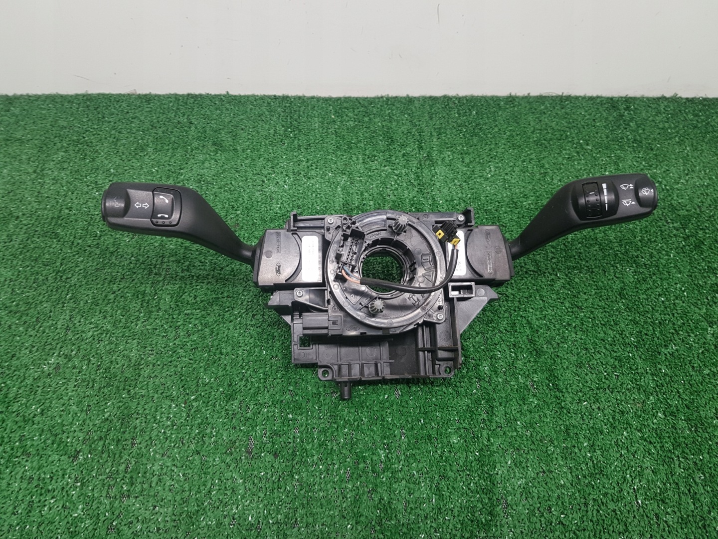 commande levier commodo sous volant FORD S-MAX