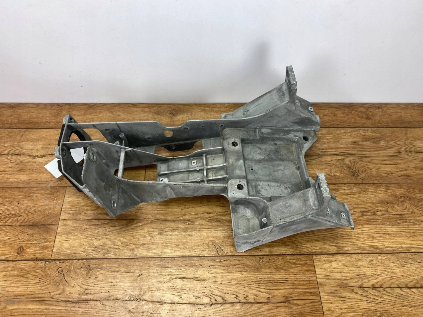 Support plaque pedalow Chevrolet Corvette C6 2005+