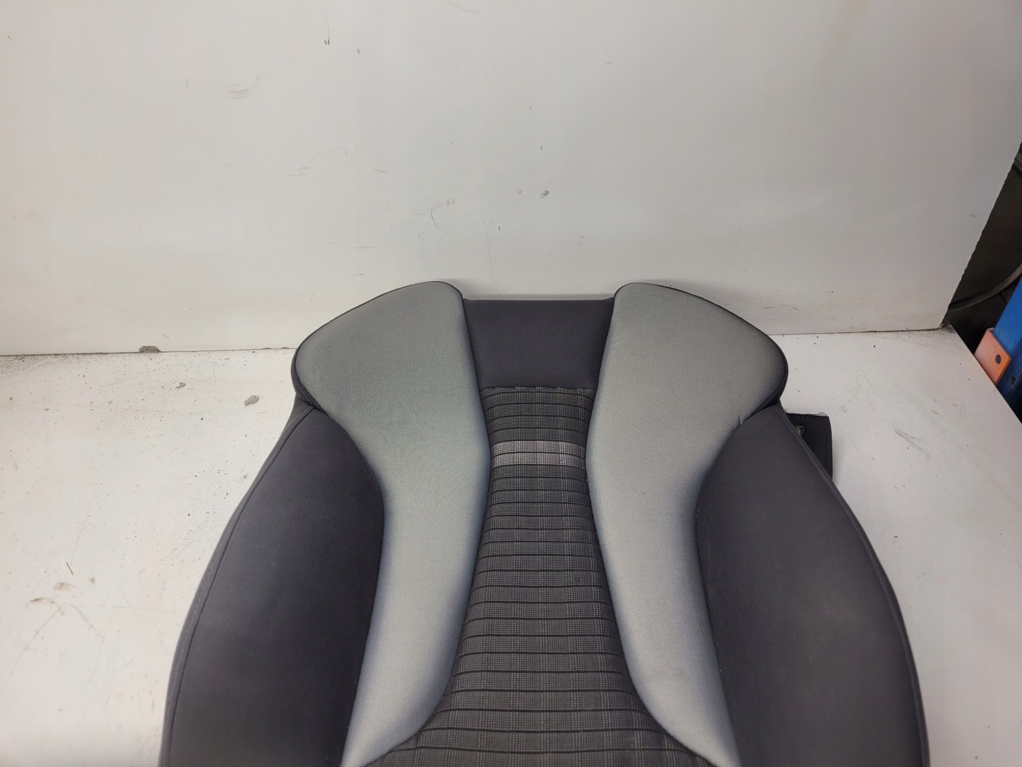 MATA GRZEWCZA SITZ GORA AUDI A3 8V 8V0963557B