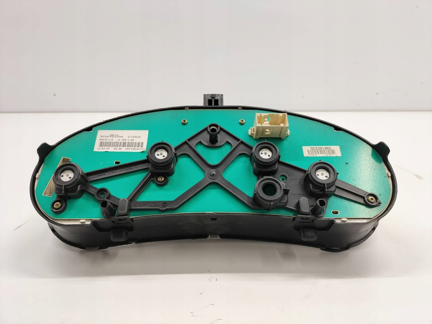 dials 9656801680 2.0 HDI Peugeot Partner and (1996-2008)