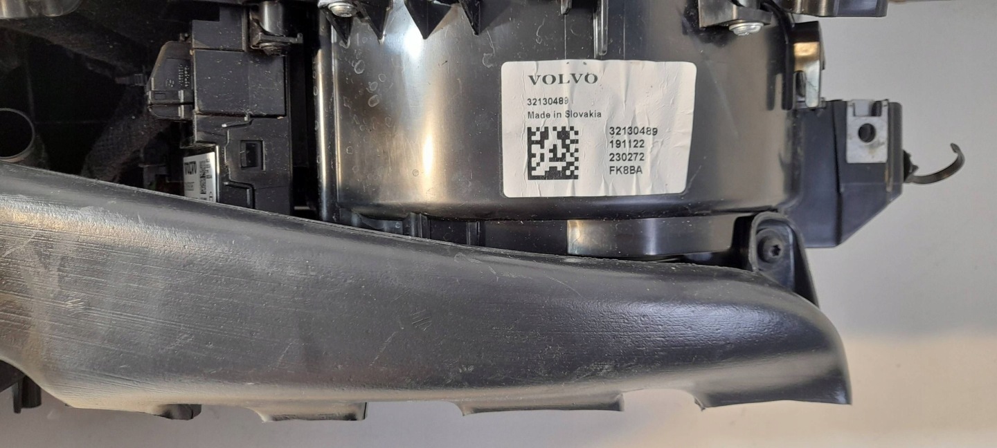 Volvo XC40 ohřívač / Komplet 32130489 (XC3)