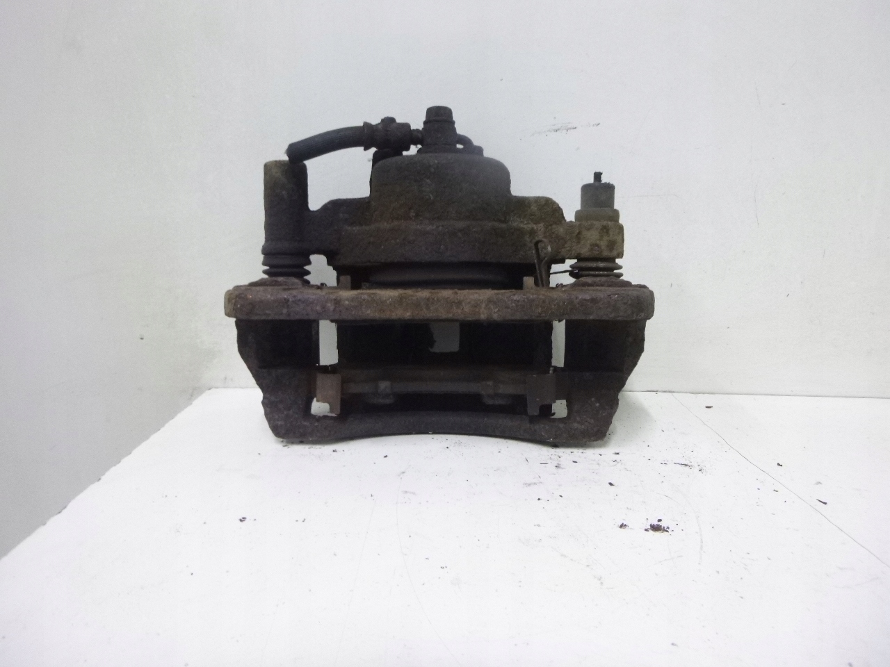 caliper brake front Mazda Xedos 6 1.6 1995r.