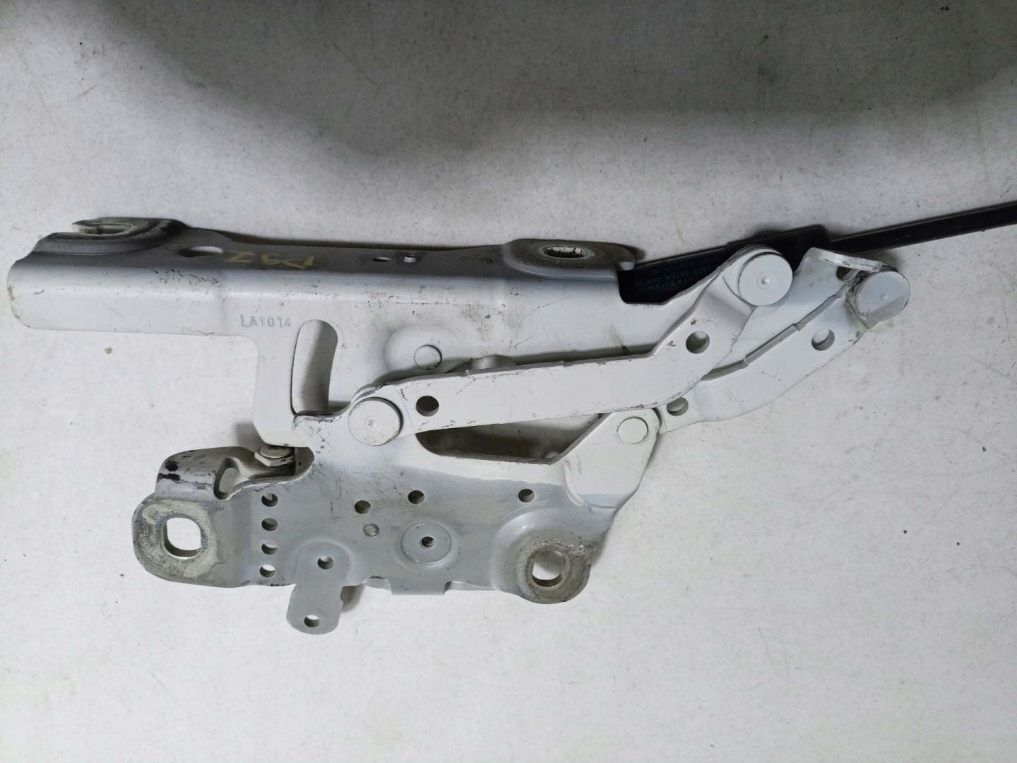 hinge bonnets BMW 3 F30 2014 7336699