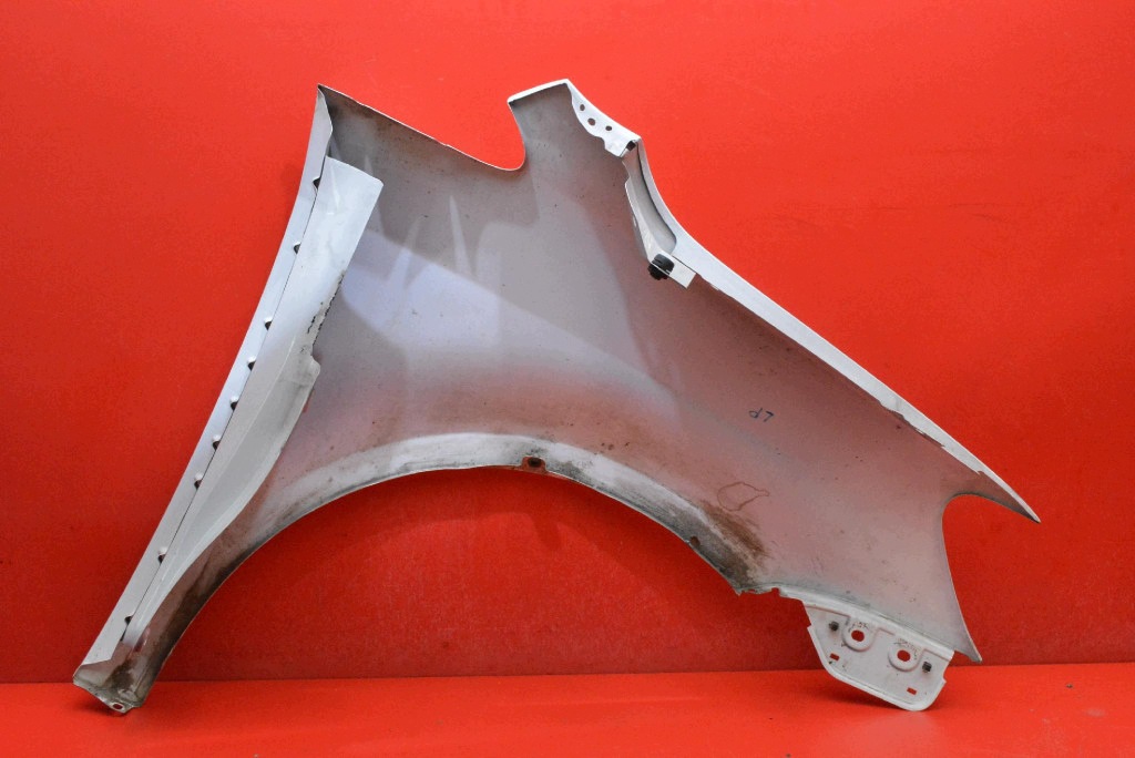 fender left front front LB9A VW TOURAN 1 and 2-LIFT 10-15