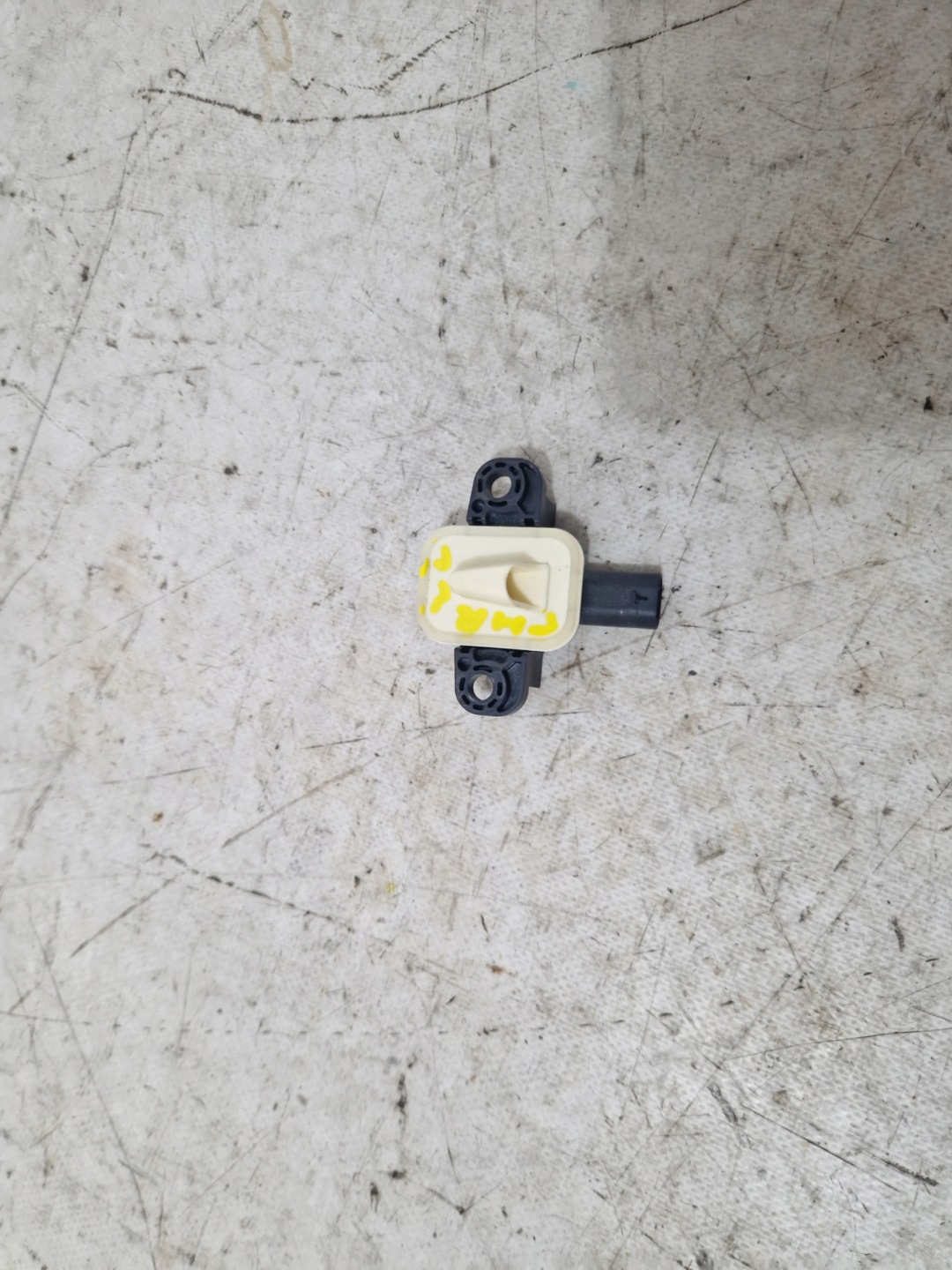 DODGE CHALLENGER 2019- impact sensor door