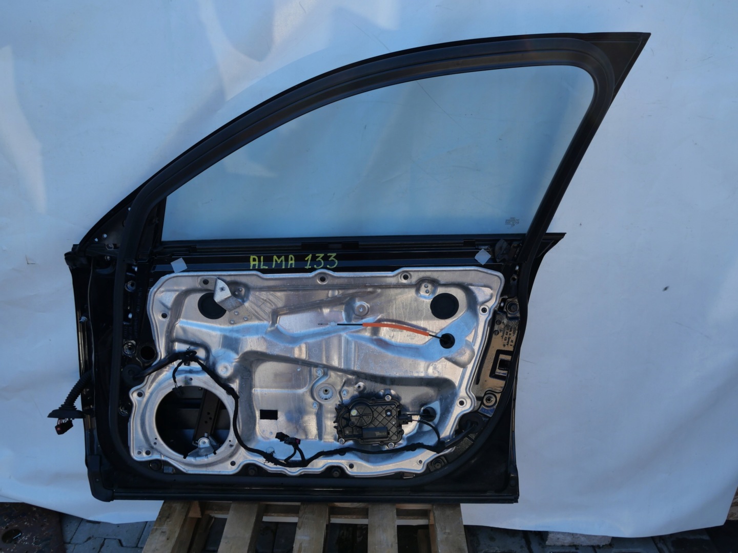 door right front AUDI A8 D3