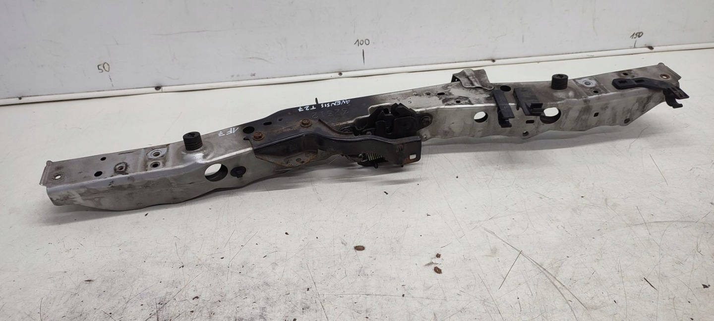 support panel for radiators pillar iron Toyota Avensis T27 2,2 D4D