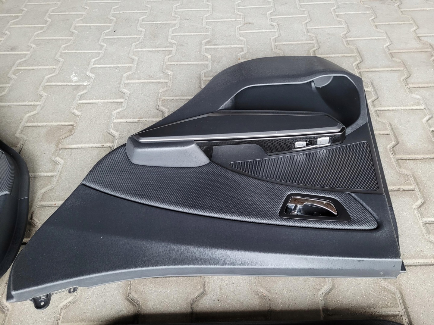 side door front rear part left right SSANGYONG TIVOLI XLV