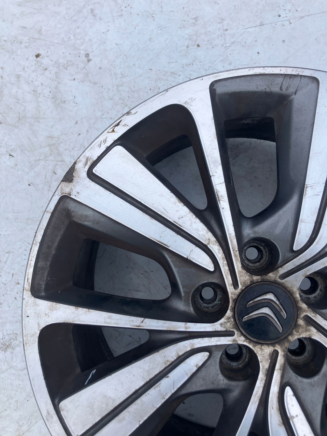 disk 17 CALI CITROEN C4 PICASSO II #244 9677090377