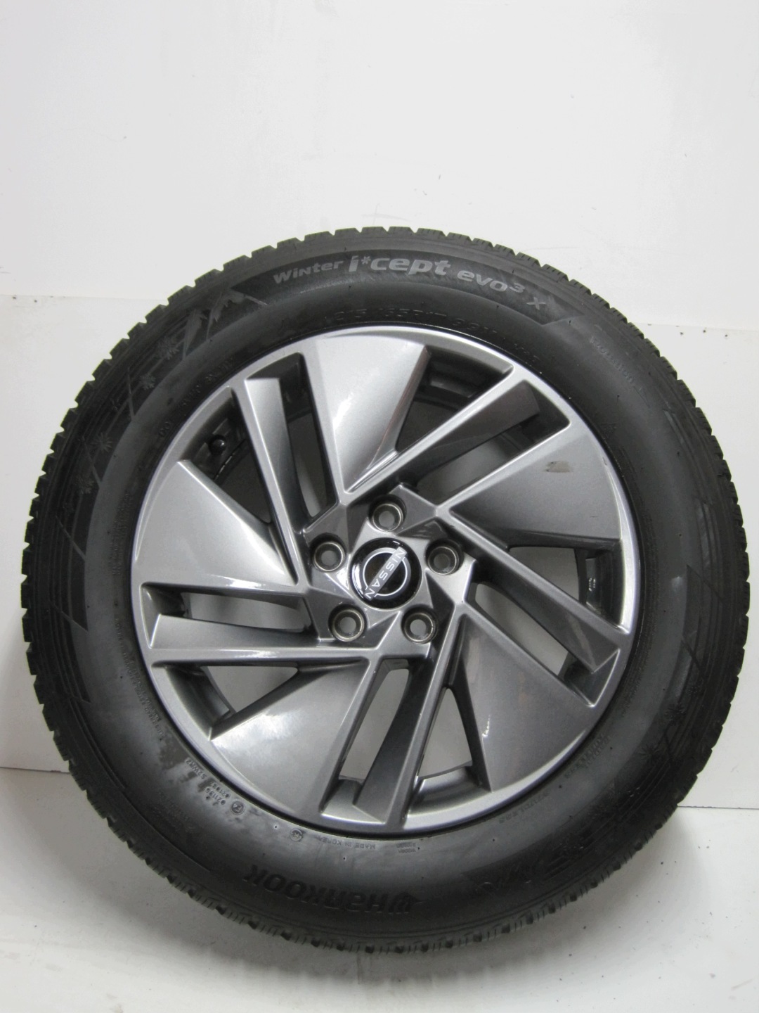 wheels discs tyres NISSAN QASHQAI R17 7MM