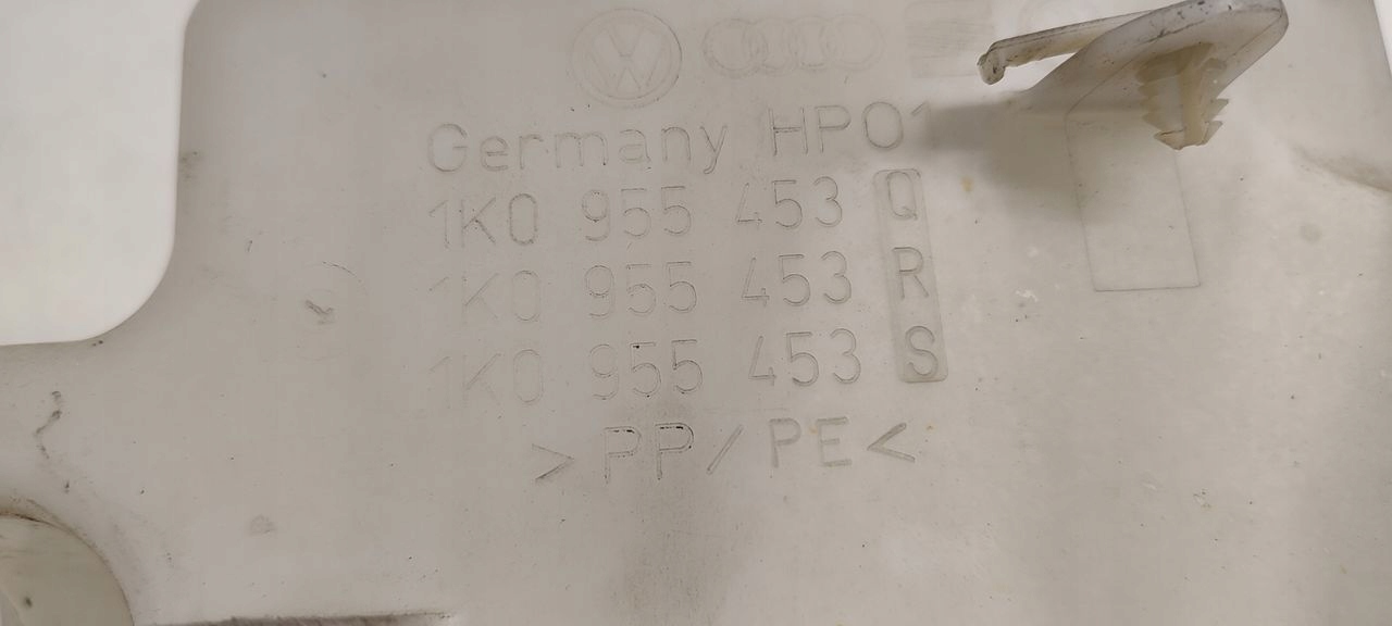 Behälter Spritzdüse VW Golf V 1,6