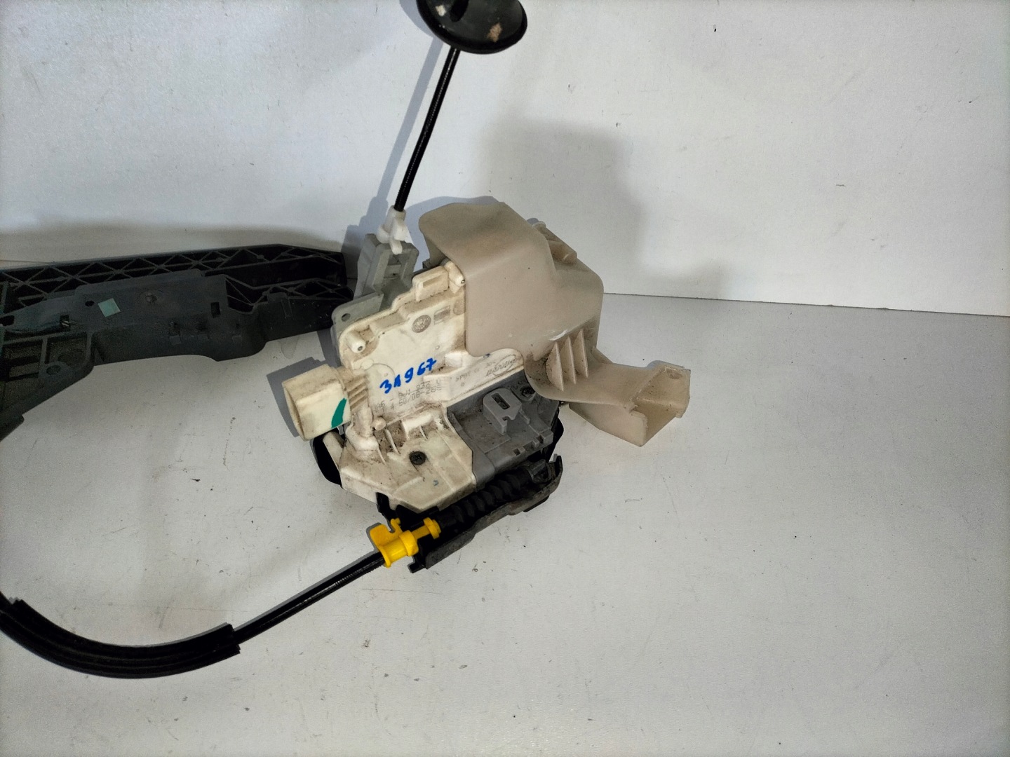 lock door przednich front left AUDI A1 10